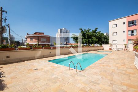Apartamento à venda com 82m², 3 quartos e 2 vagas Apartamento à venda com 82m², 3 quartos e 2 vagasÁrea comum - Piscina