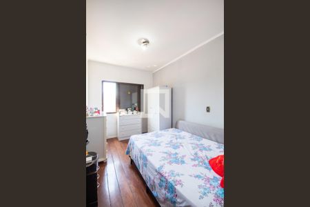 Apartamento à venda com 82m², 3 quartos e 2 vagas Apartamento à venda com 82m², 3 quartos e 2 vagasQuarto 2