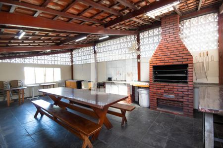 Apartamento à venda com 82m², 3 quartos e 2 vagas Apartamento à venda com 82m², 3 quartos e 2 vagasÁrea comum - Churrasqueira