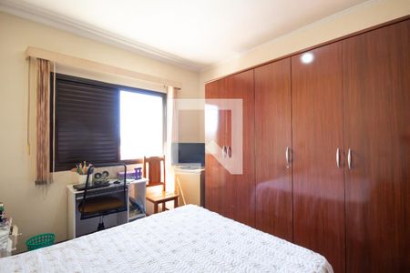 Quarto 1 de apartamento à venda com 3 quartos, 82m² em Km 18, Osasco