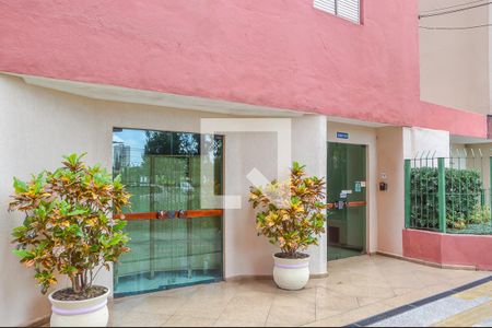 Fachada e portaria de apartamento para alugar com 2 quartos, 61m² em Jardim Copacabana, São Bernardo do Campo