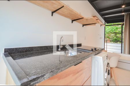 Cozinha de kitnet/studio para alugar com 1 quarto, 16m² em Vila Clementino, São Paulo