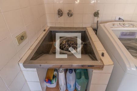 Casa para alugar com 385m², 4 quartos e 4 vagasLavanderia (Torneira)