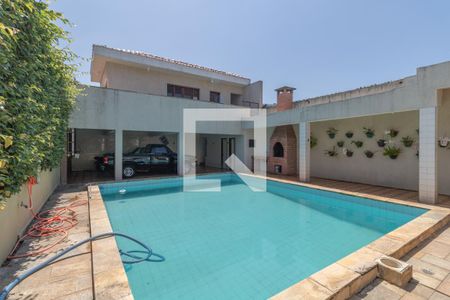Casa para alugar com 385m², 4 quartos e 4 vagasPiscina