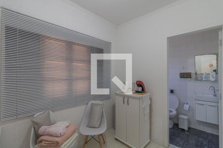Casa para alugar com 385m², 4 quartos e 4 vagasQuarto 5
