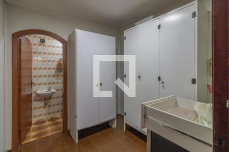 Casa para alugar com 385m², 4 quartos e 4 vagasQuarto de Serviço