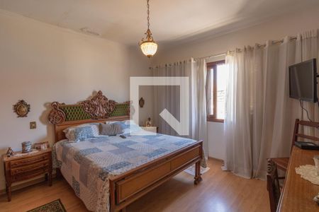 Casa para alugar com 385m², 4 quartos e 4 vagasQuarto 1 - Suíte