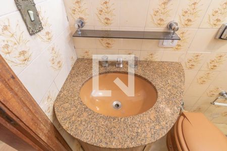 Casa para alugar com 385m², 4 quartos e 4 vagasBanheiro 3