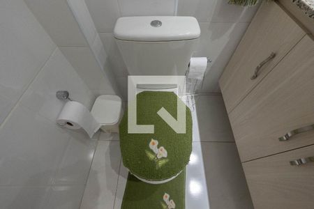 Apartamento à venda com 108m², 2 quartos e sem vaga Apartamento à venda com 108m², 2 quartos e sem vagaBanheiro