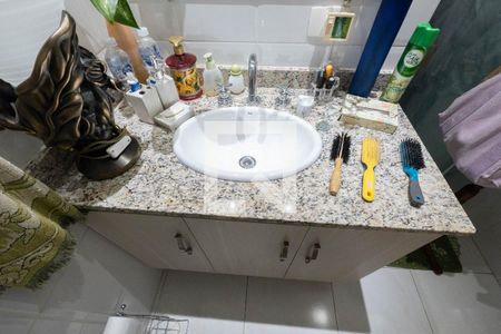Apartamento à venda com 108m², 2 quartos e sem vaga Apartamento à venda com 108m², 2 quartos e sem vagaBanheiro