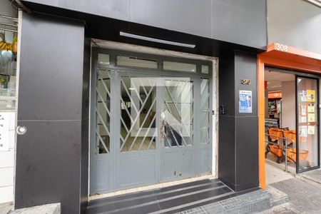 Apartamento à venda com 108m², 2 quartos e sem vaga Apartamento à venda com 108m², 2 quartos e sem vagaPlaquinha