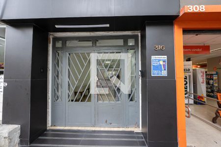 Apartamento à venda com 108m², 2 quartos e sem vaga Apartamento à venda com 108m², 2 quartos e sem vagaPlaquinha