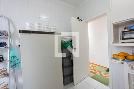 Apartamento à venda com 108m², 2 quartos e sem vaga Apartamento à venda com 108m², 2 quartos e sem vagaCozinha e Área de Serviço