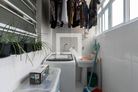 Apartamento à venda com 108m², 2 quartos e sem vaga Apartamento à venda com 108m², 2 quartos e sem vagaCozinha e Área de Serviço