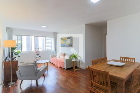 Apartamento à venda com 113m², 3 quartos e 2 vagas Apartamento à venda com 113m², 3 quartos e 2 vagasSala de Jantar