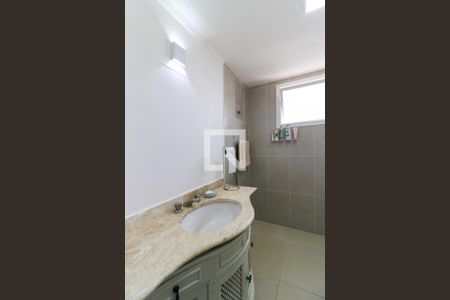 Apartamento à venda com 113m², 3 quartos e 2 vagas Apartamento à venda com 113m², 3 quartos e 2 vagasBanheiro da Suíte