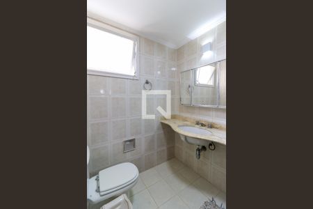 Apartamento à venda com 113m², 3 quartos e 2 vagas Apartamento à venda com 113m², 3 quartos e 2 vagasBanheiro Corredor