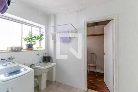 Apartamento à venda com 113m², 3 quartos e 2 vagas Apartamento à venda com 113m², 3 quartos e 2 vagasÁrea de Serviço