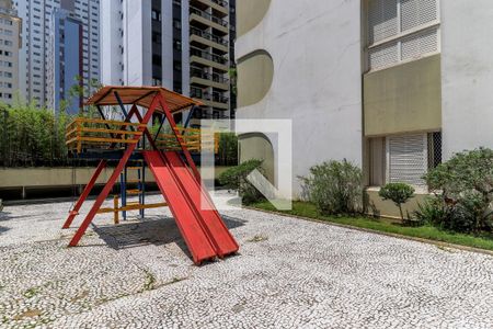 Apartamento à venda com 113m², 3 quartos e 2 vagas Apartamento à venda com 113m², 3 quartos e 2 vagasÁrea comum - Playground