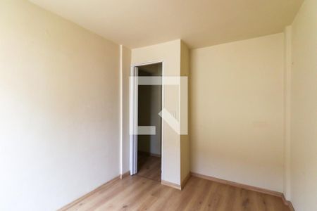 Quarto 1 de apartamento para alugar com 2 quartos, 58m² em Campo Comprido, Curitiba
