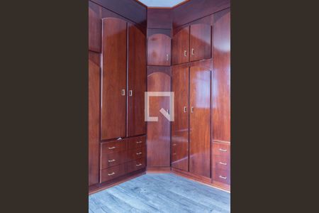 Quarto 1 de apartamento para alugar com 2 quartos, 56m² em Vila Marchi, São Bernardo do Campo