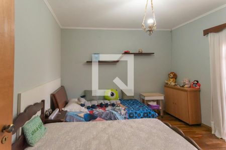 Casa à venda com 200m², 3 quartos e 2 vagasQuarto 2