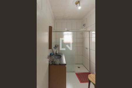 Casa à venda com 200m², 3 quartos e 2 vagasBanheiro