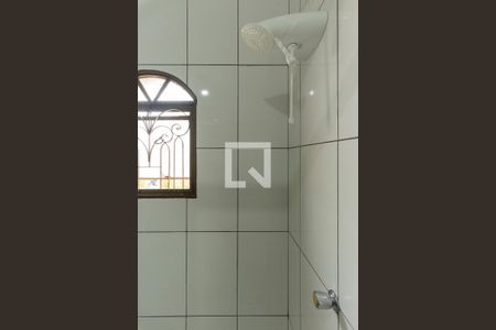 Casa à venda com 200m², 3 quartos e 2 vagasBanheiro