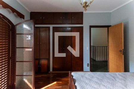 Casa à venda com 200m², 3 quartos e 2 vagasQuarto 2