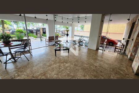 Apartamento para alugar com 64m², 2 quartos e 1 vaga Apartamento para alugar com 64m², 2 quartos e 1 vagaHall de entrada