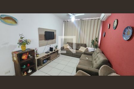 Sala de apartamento para alugar com 2 quartos, 64m² em Gonzaga, Santos