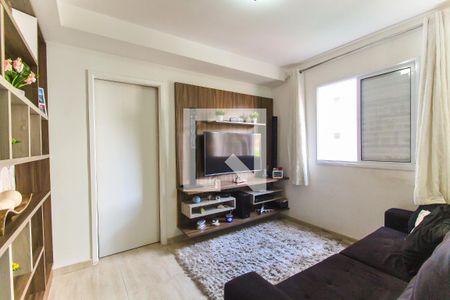 Sala de apartamento à venda com 1 quarto, 45m² em Vila Carmosina, São Paulo