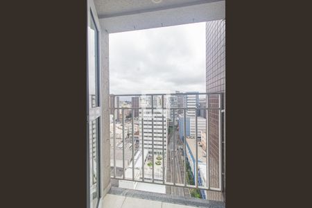 Sacada de kitnet/studio para alugar com 1 quarto, 33m² em Centro, Curitiba