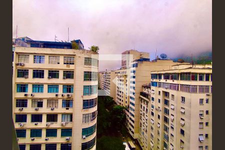 Quarto 1 reversível  vista  de apartamento à venda com 3 quartos, 110m² em Copacabana, Rio de Janeiro