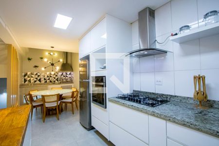 Casa de condomínio para alugar com 198m², 3 quartos e 2 vagas Casa de condomínio para alugar com 198m², 3 quartos e 2 vagasCozinha