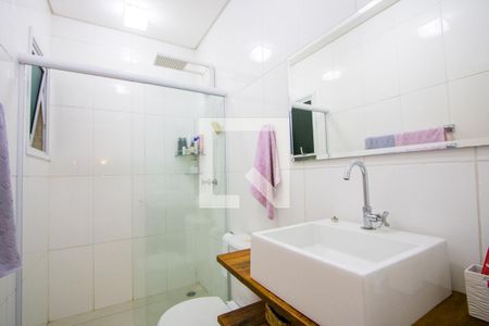 Casa de condomínio para alugar com 198m², 3 quartos e 2 vagas Casa de condomínio para alugar com 198m², 3 quartos e 2 vagasBanheiro do Quarto 1