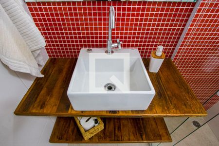 Casa de condomínio para alugar com 198m², 3 quartos e 2 vagas Casa de condomínio para alugar com 198m², 3 quartos e 2 vagasBanheiro Social