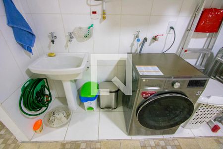 Casa de condomínio para alugar com 198m², 3 quartos e 2 vagas Casa de condomínio para alugar com 198m², 3 quartos e 2 vagasÁrea de serviço