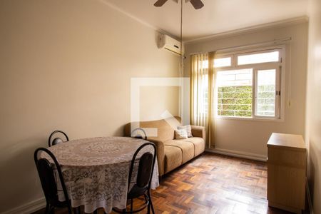 Sala de apartamento para alugar com 2 quartos, 70m² em Moinhos de Vento, Porto Alegre