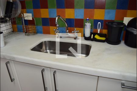 Apartamento para alugar com 100m², 2 quartos e 1 vagaCozinha