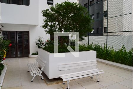 Apartamento para alugar com 100m², 2 quartos e 1 vagaJardim interno