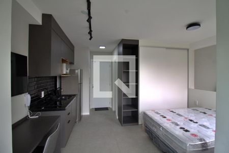 Sala e Quarto de apartamento à venda com 1 quarto, 25m² em Vila Andrade, São Paulo