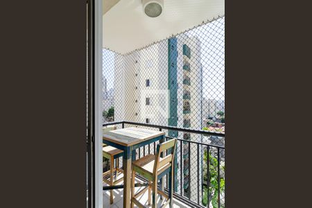 Varanda de apartamento para alugar com 3 quartos, 79m² em Saúde, São Paulo