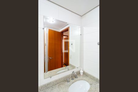 Apartamento para alugar com 79m², 3 quartos e 2 vagasBanheiro Social