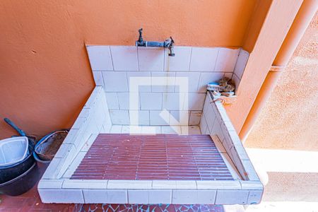 Casa à venda com 134m², 2 quartos e 2 vagas Casa à venda com 134m², 2 quartos e 2 vagasÁrea de Serviço