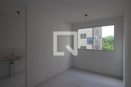 Sala de apartamento à venda com 2 quartos, 45m² em Colônia (zona Leste), São Paulo