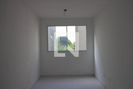 Sala de apartamento para alugar com 2 quartos, 45m² em Colônia (zona Leste), São Paulo