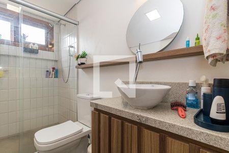 Banheiro da Suíte de apartamento à venda com 1 quarto, 50m² em Independência, Porto Alegre