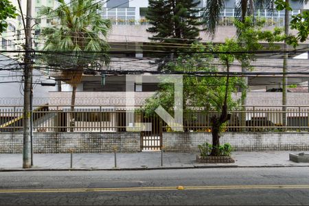 Apartamento para alugar com 47m², 1 quarto e 1 vagaFachada 