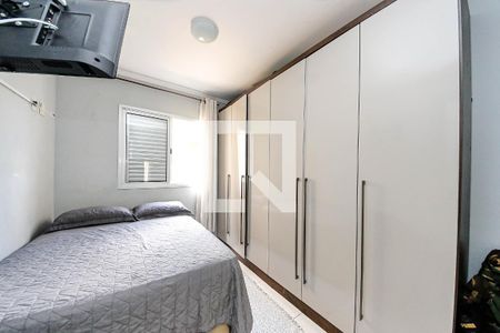 Quarto 2 de apartamento para alugar com 3 quartos, 59m² em Vila Bela, São Paulo